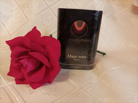 Magie Noire Lancome 15мл. Духи. Винтаж.  СЛЮДА!