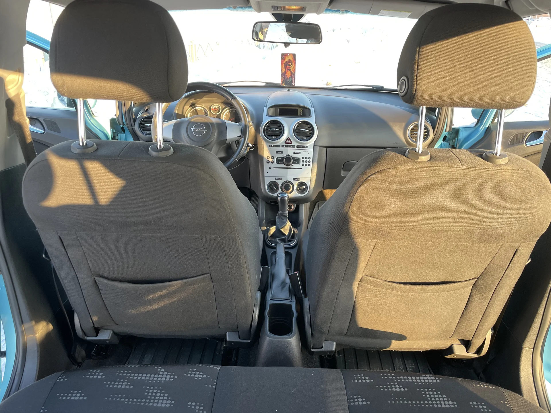 Opel Corsa - миниатюра 15
