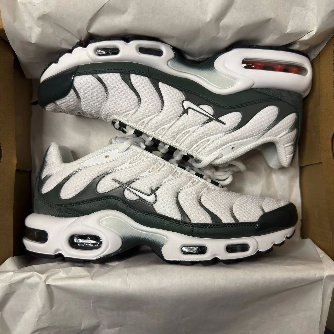 Кроссовки Nike air max tn plus размер 45 оригинал - изображение 1