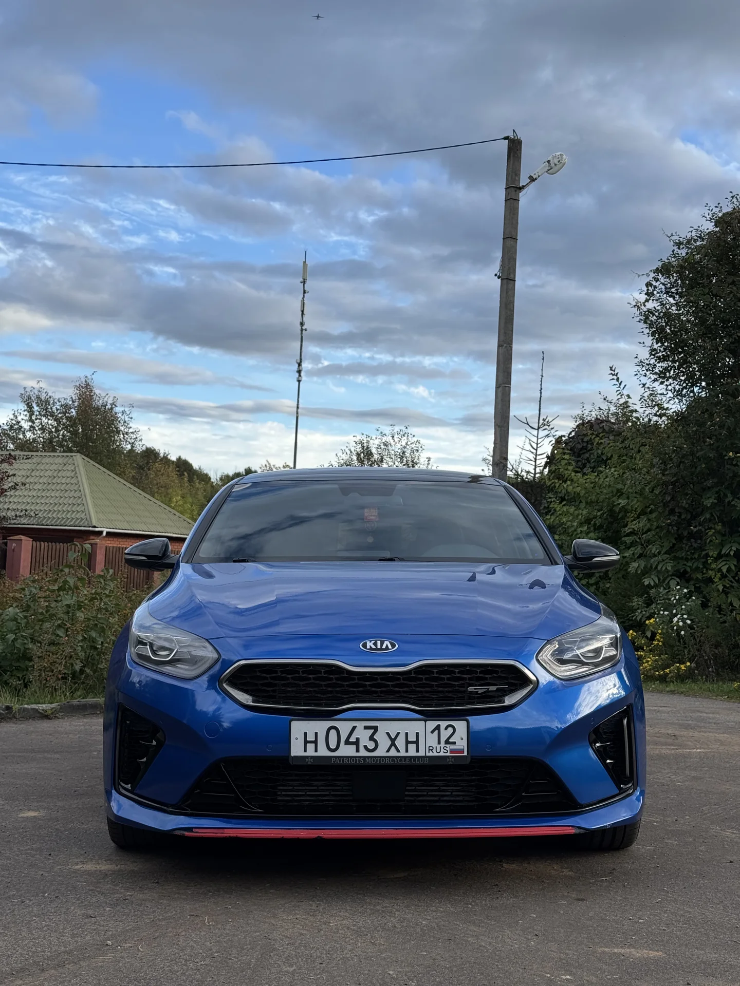 kia proceed gt - миниатюра 2