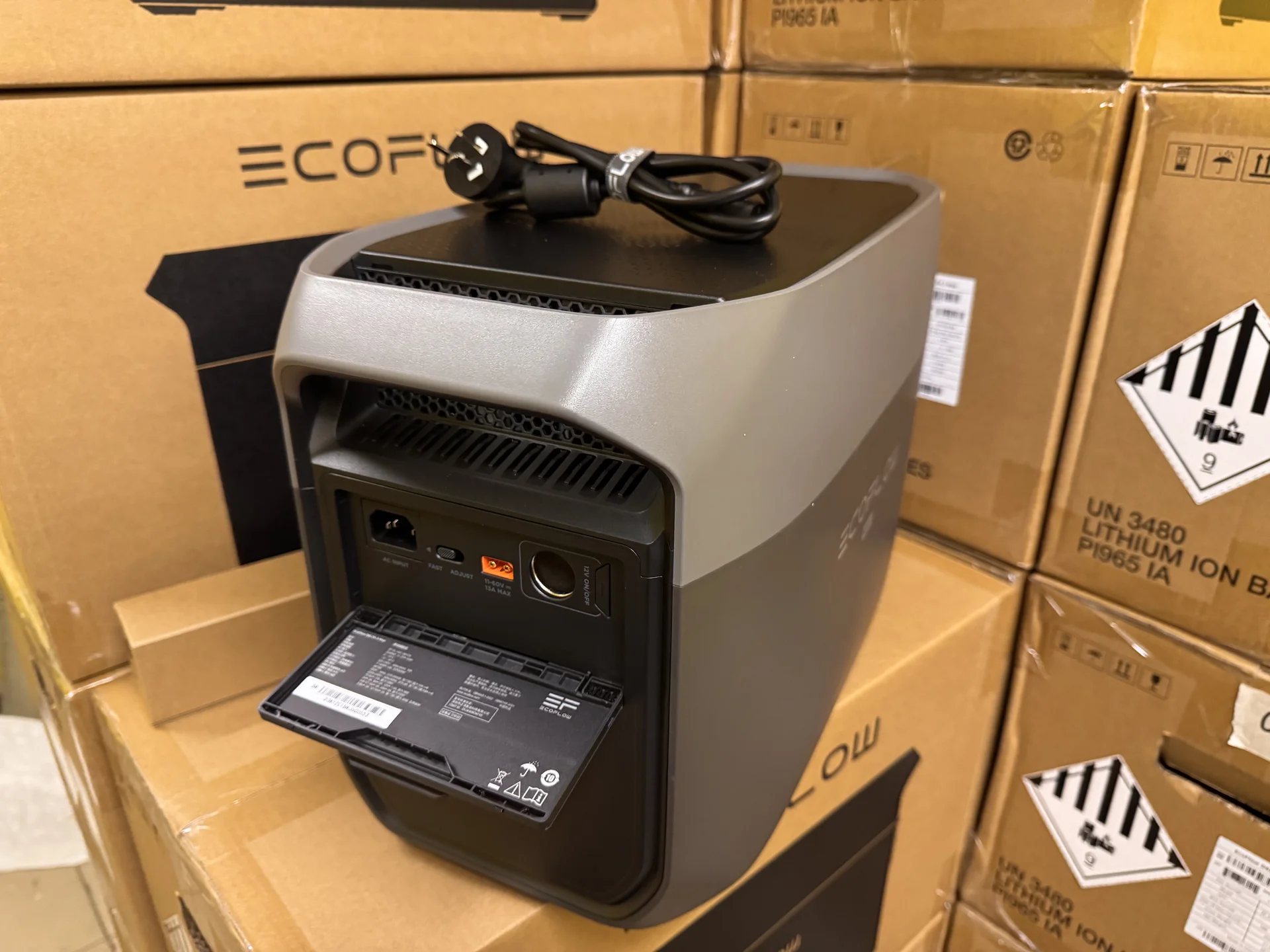 Портативная зарядная станция EcoFlow delta 3 Max - миниатюра 5