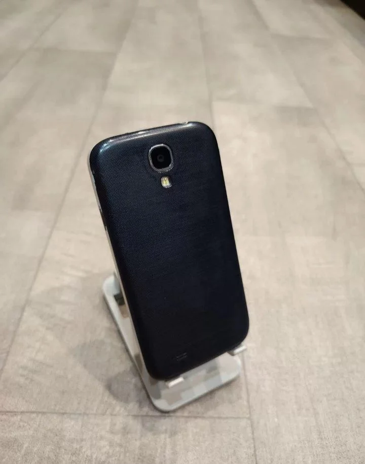 Samsung Galaxy S4 - миниатюра 3