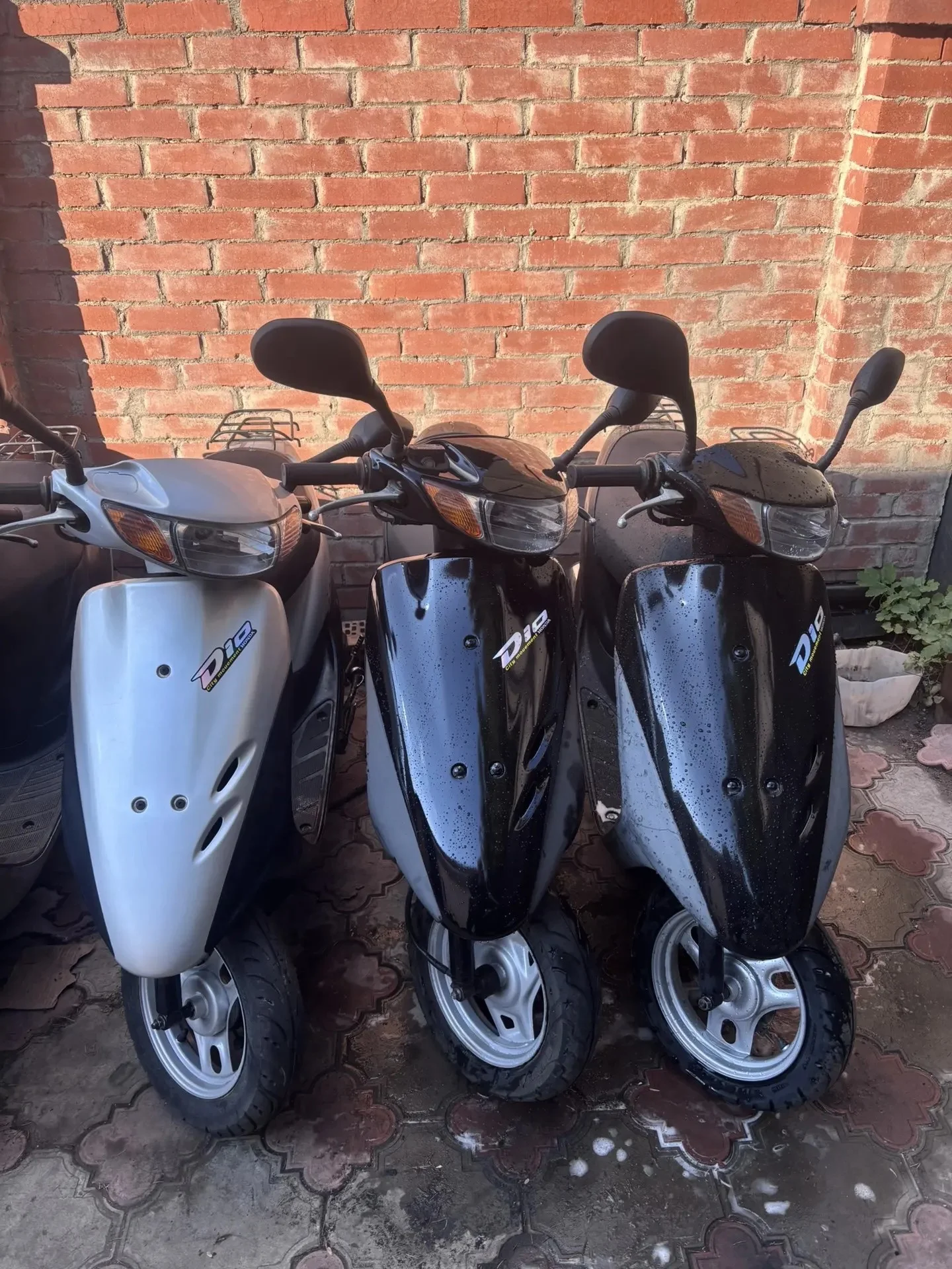Honda Dio Yamaha Jog - миниатюра 5