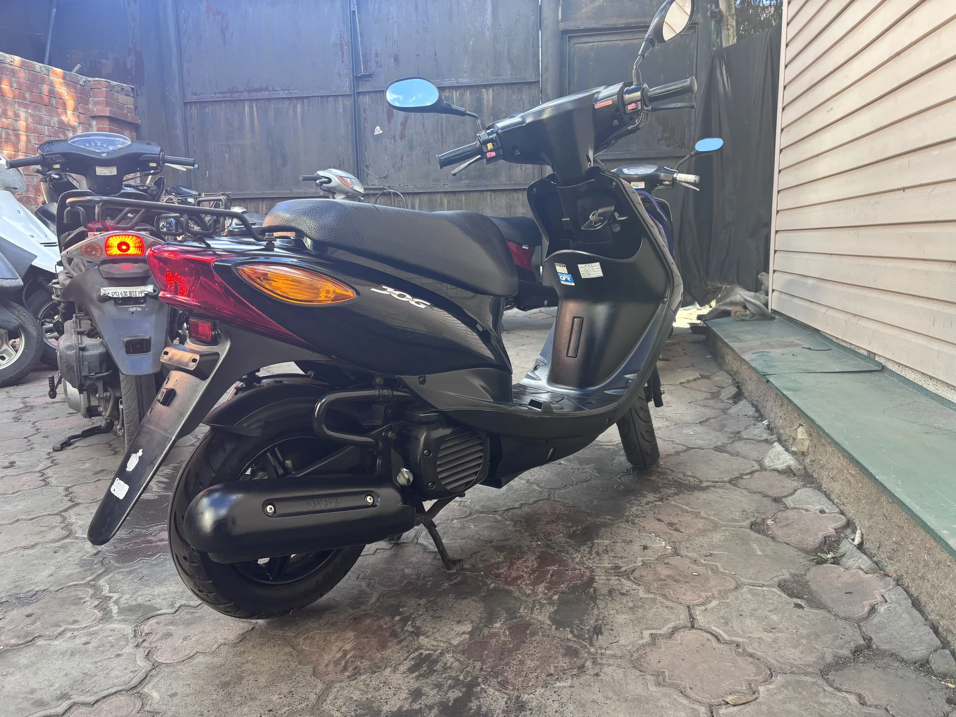 Honda Dio Yamaha Jog - миниатюра 7