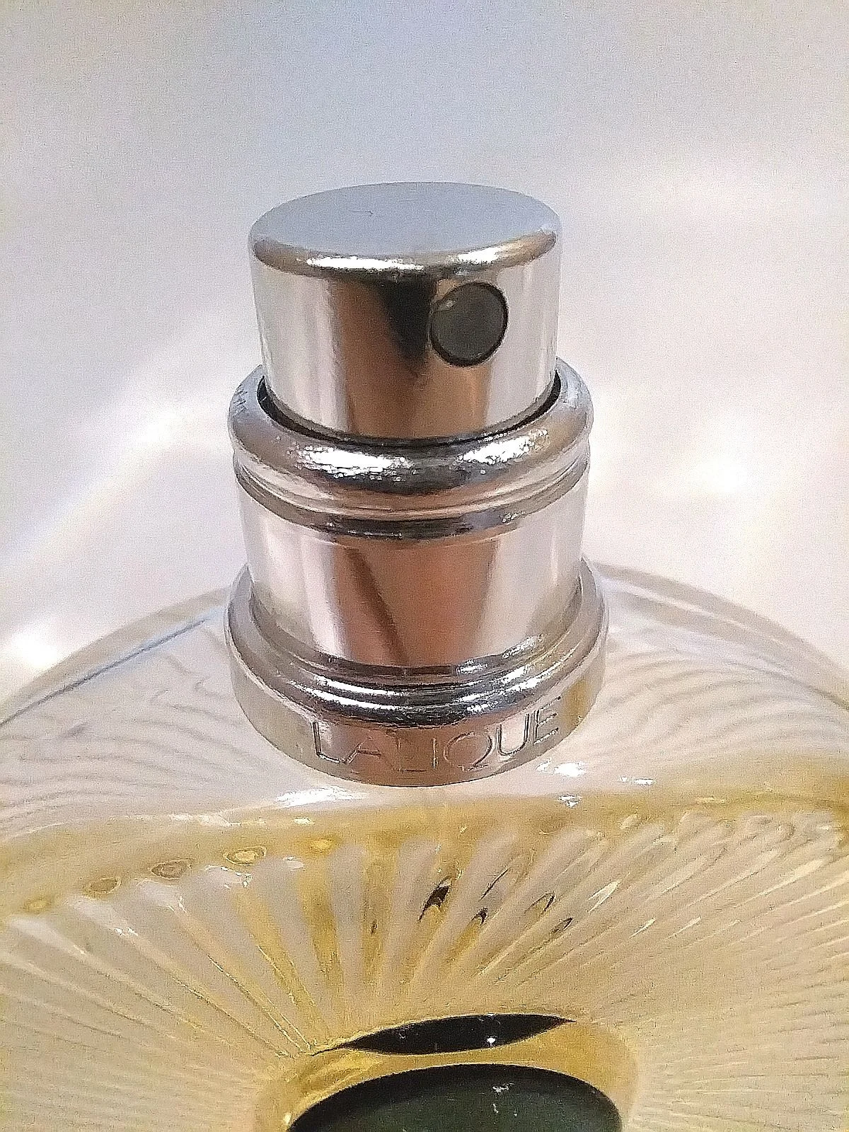 Парфюмерная вода Lalique Satine 50мл (40) оригинал - миниатюра 2
