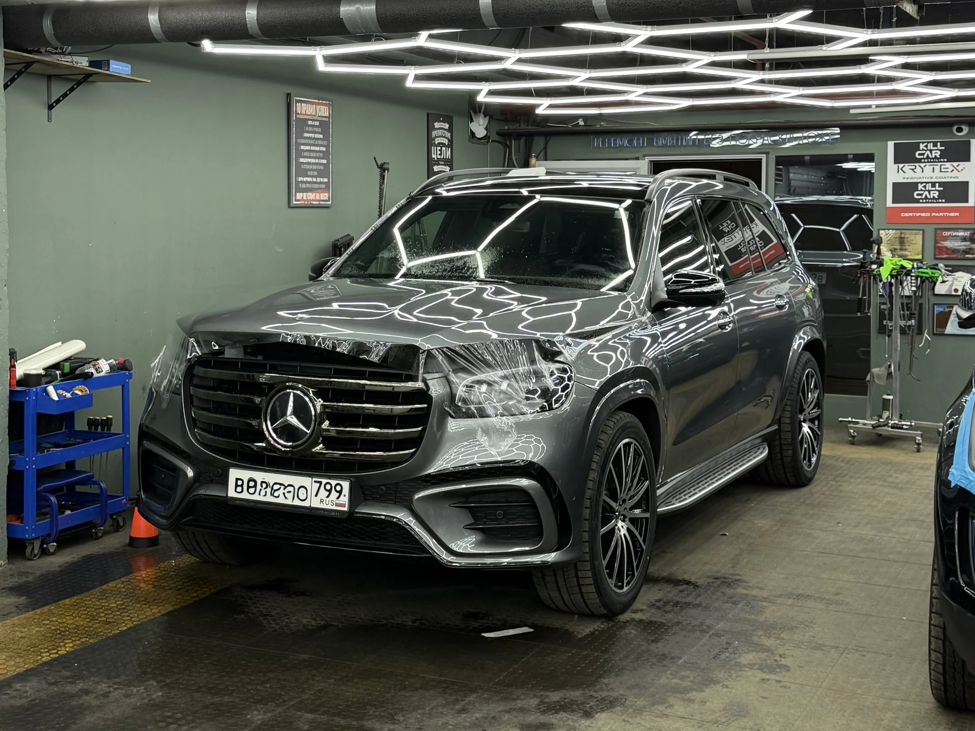 Оклейка авто полиуретановой пленкой - миниатюра 3