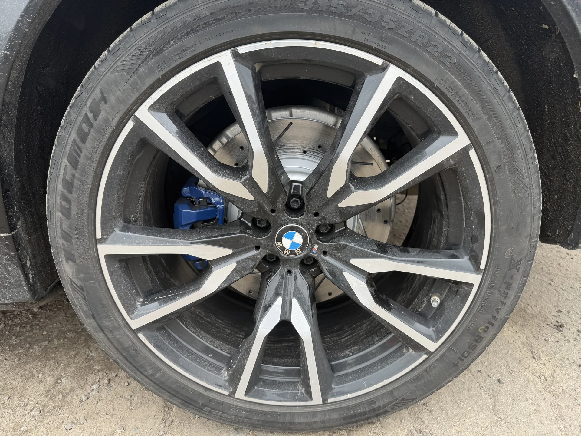 Тормозные диски и колодки BMW X7 40d - миниатюра 3