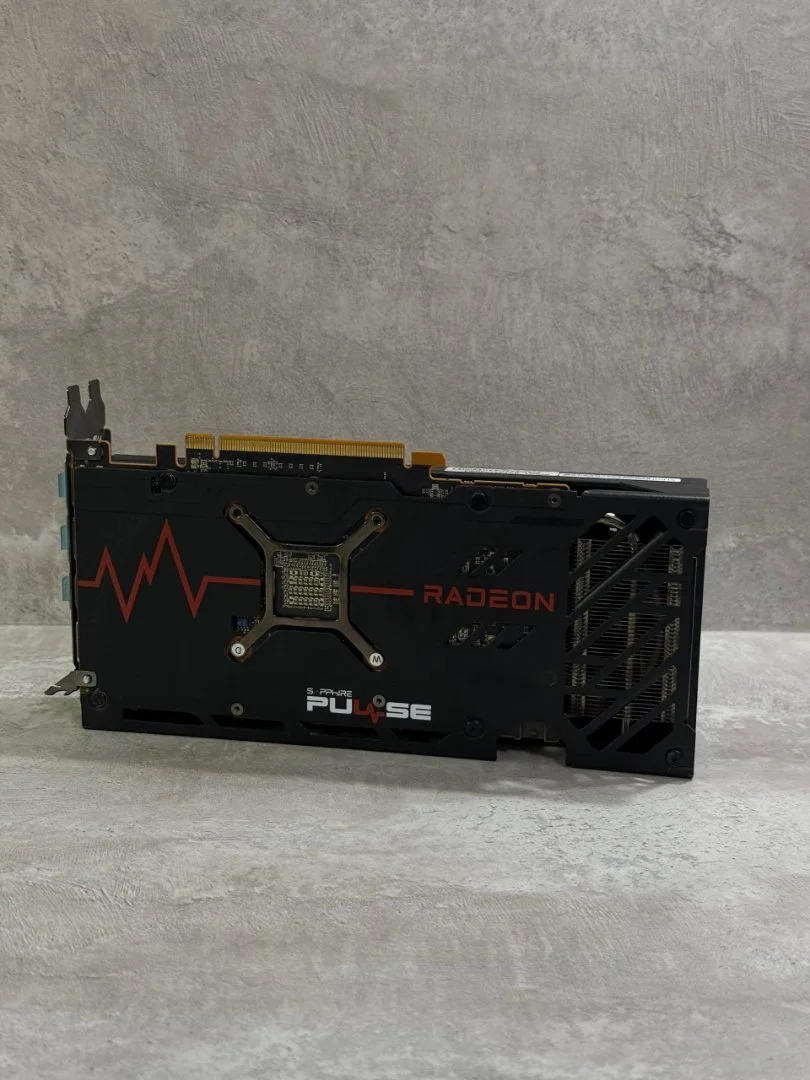 Видеокарта 6600xt - миниатюра 3