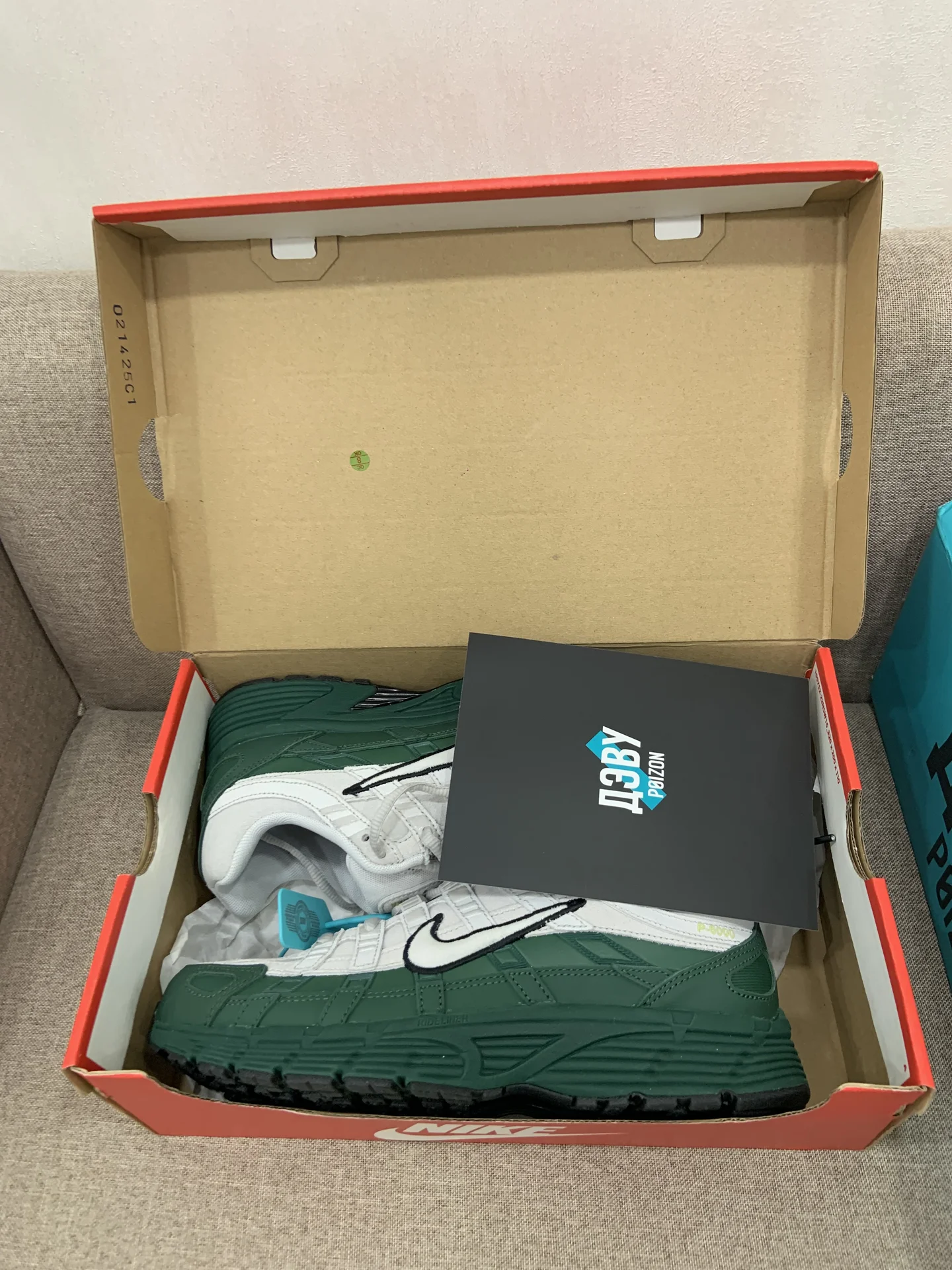 кроссовки nike p6000 - миниатюра 4