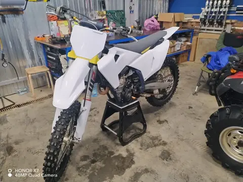 Husqvarna fc250