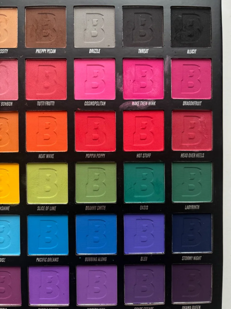 Палетка Beauty Bay Bright Matte 42 - миниатюра 4