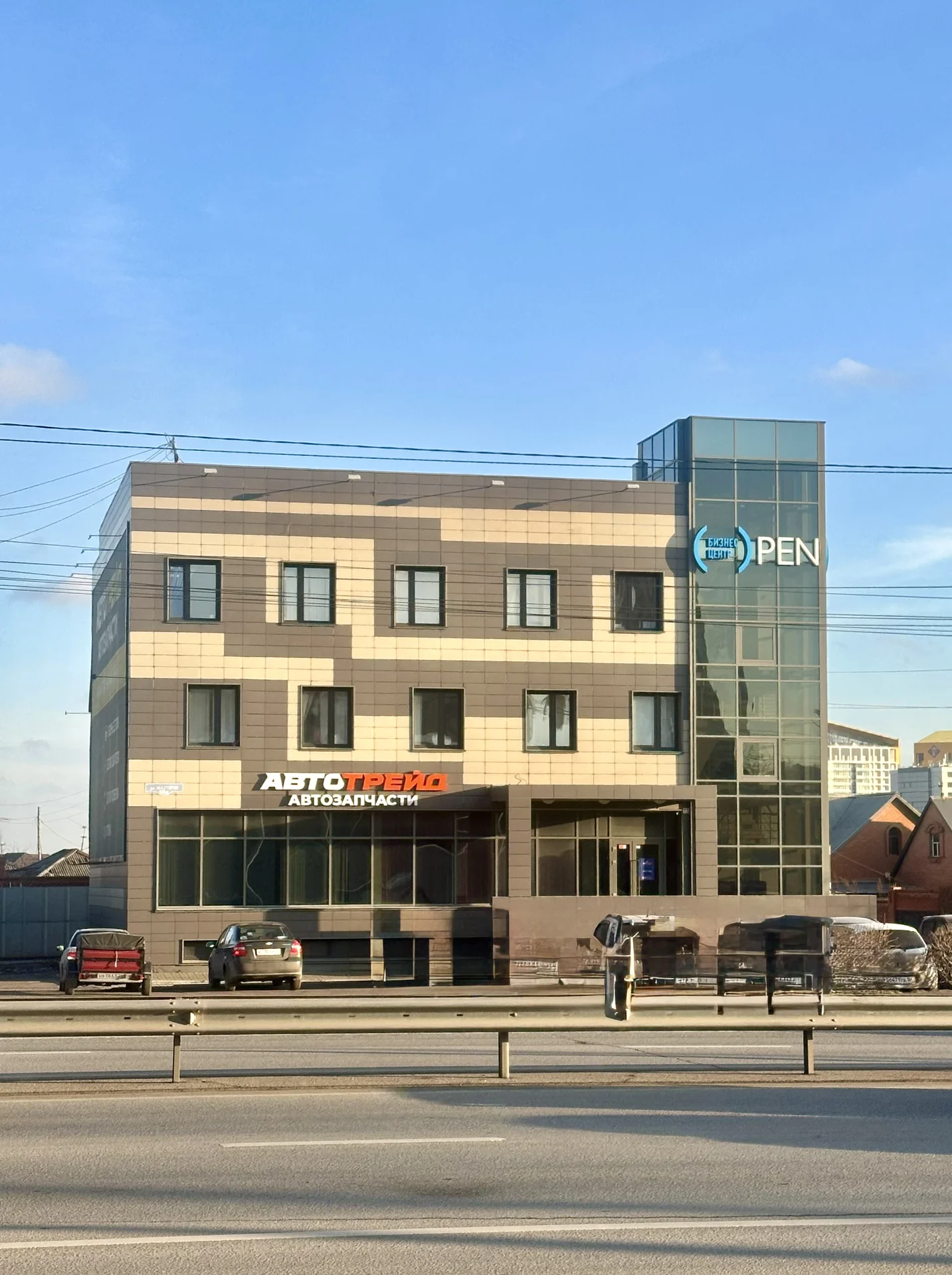 Сдам офис 590 кв.м. Советский район (кабинеты) - миниатюра 2