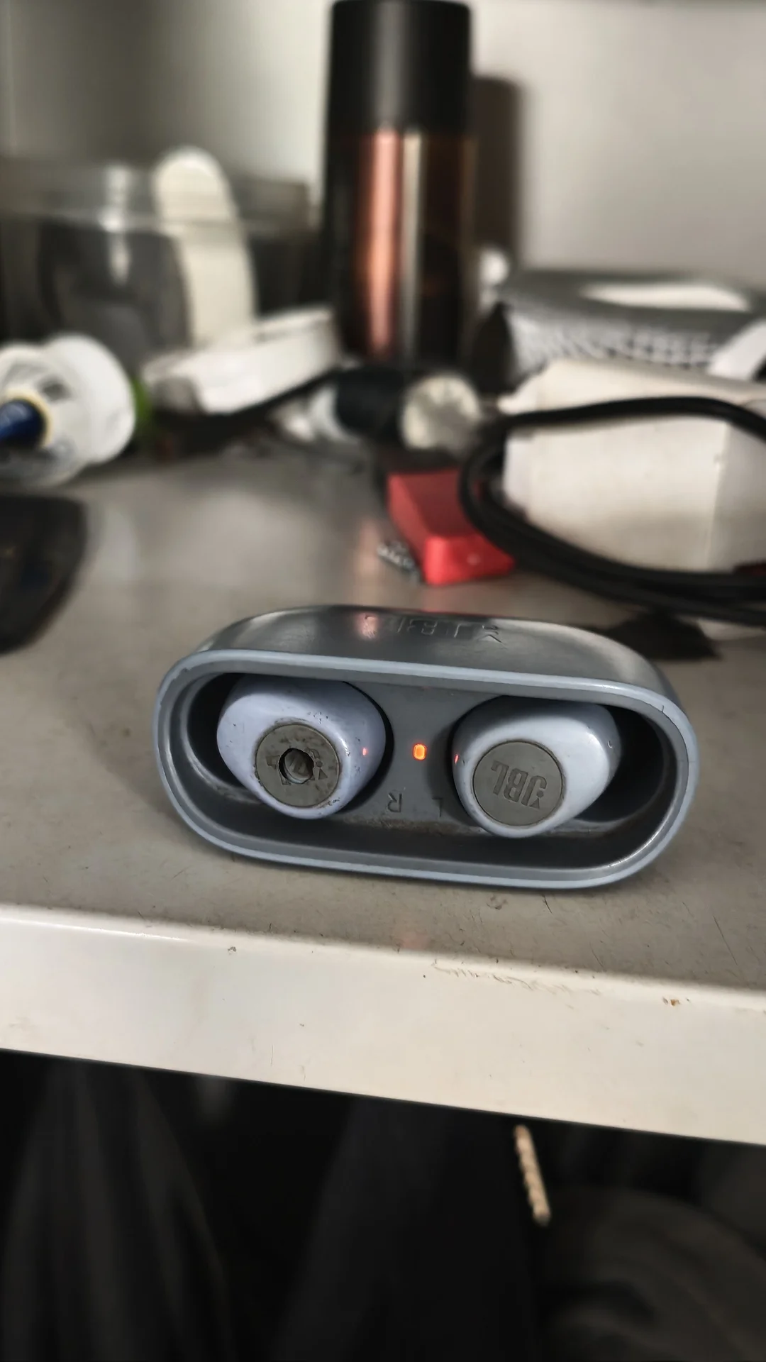 JBL TUNE 100TWS - миниатюра 3