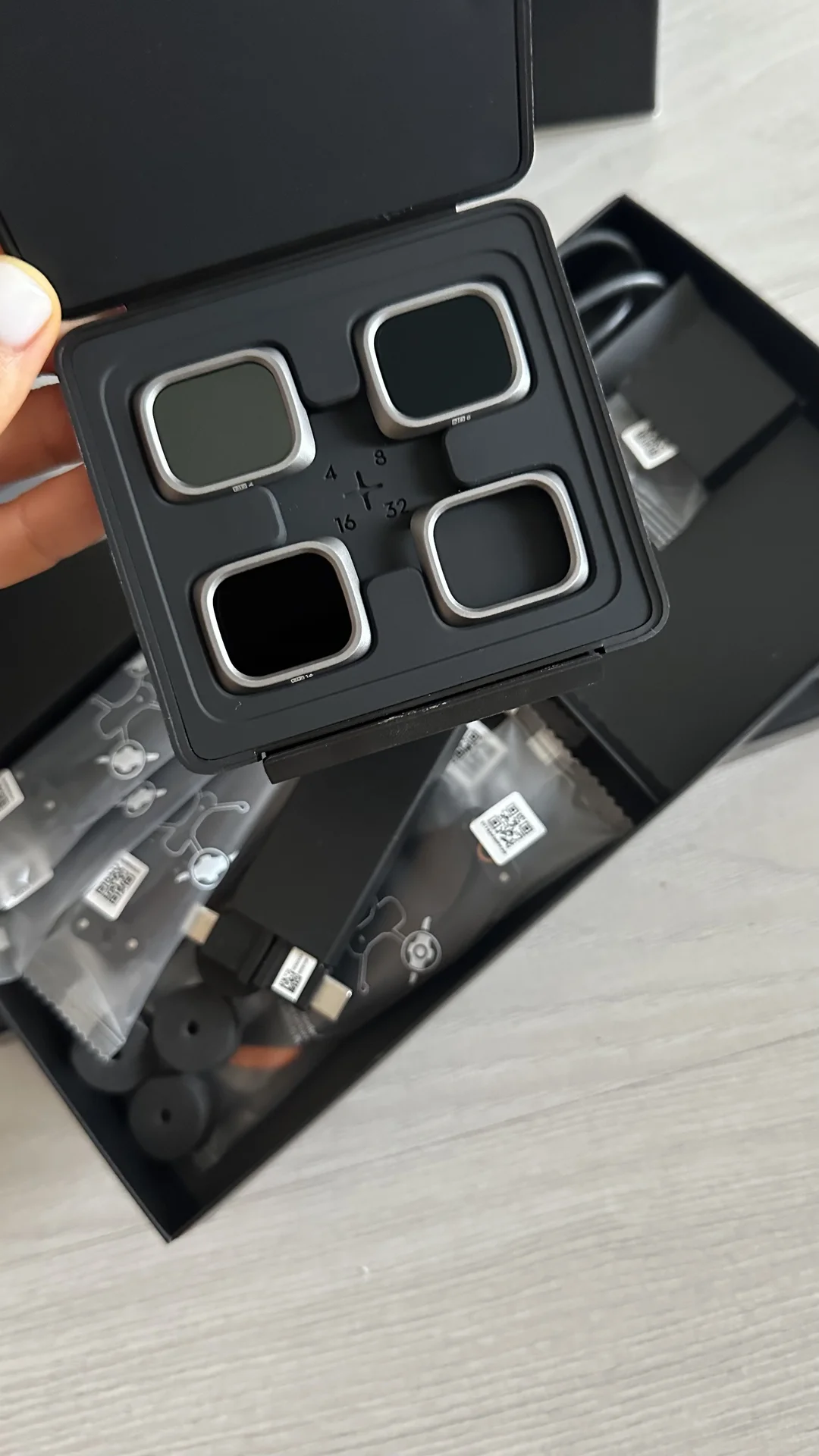Квадрокоптер DJI mavic air 2s fly more combo дрон - миниатюра 2