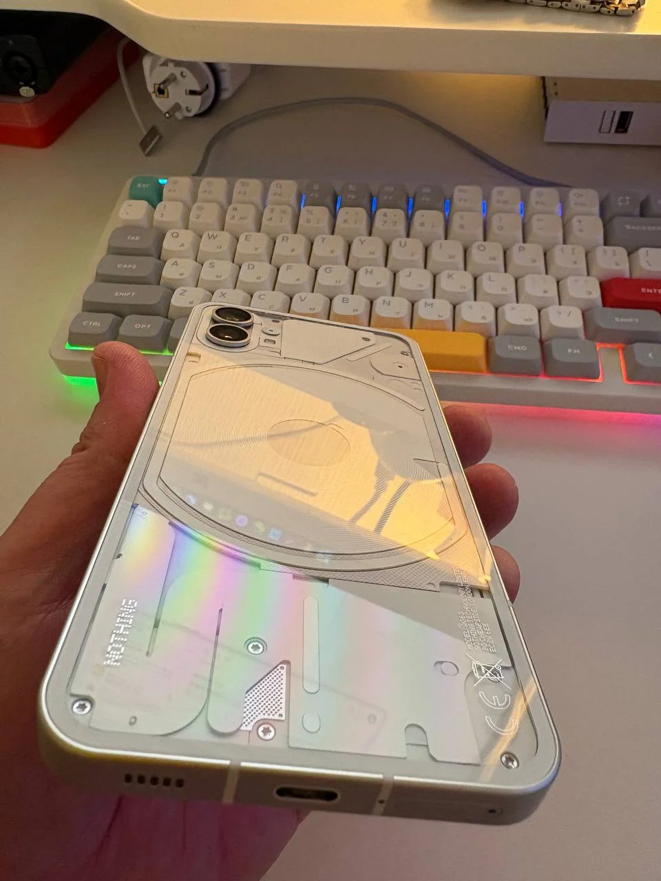 Nothing Phone (1), 8/256 ГБ, 2 SIM - миниатюра 7
