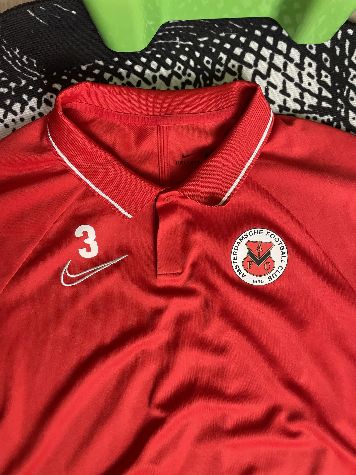футболка nike - миниатюра 2