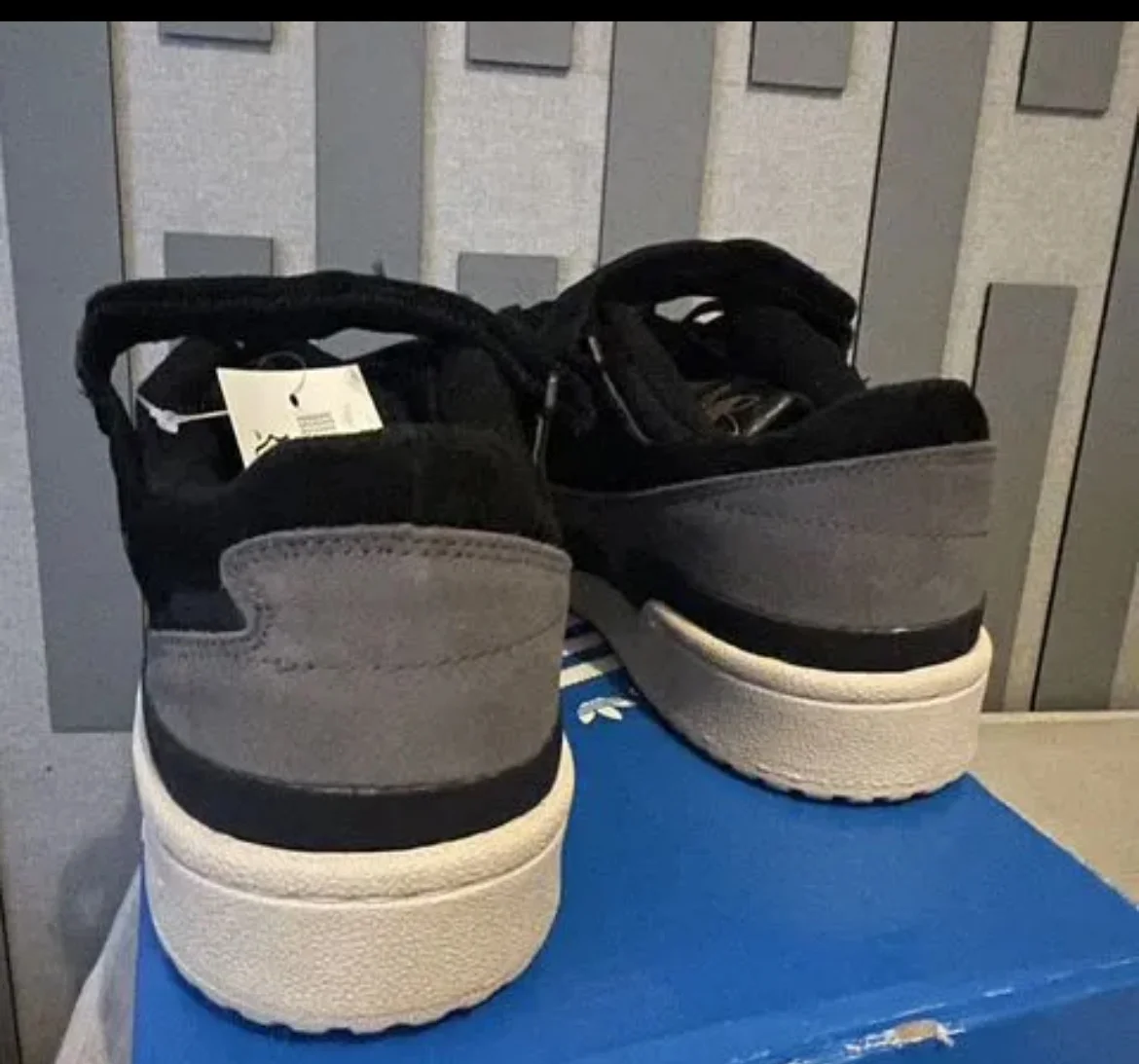 Кроссовки adidas forum новые - миниатюра 5