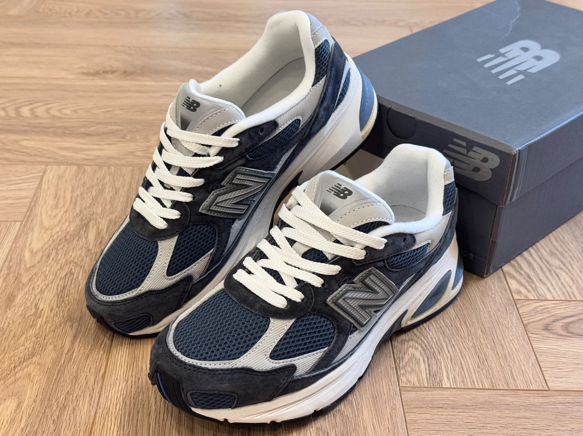 Кроссовки New Balance 2010 - миниатюра 9