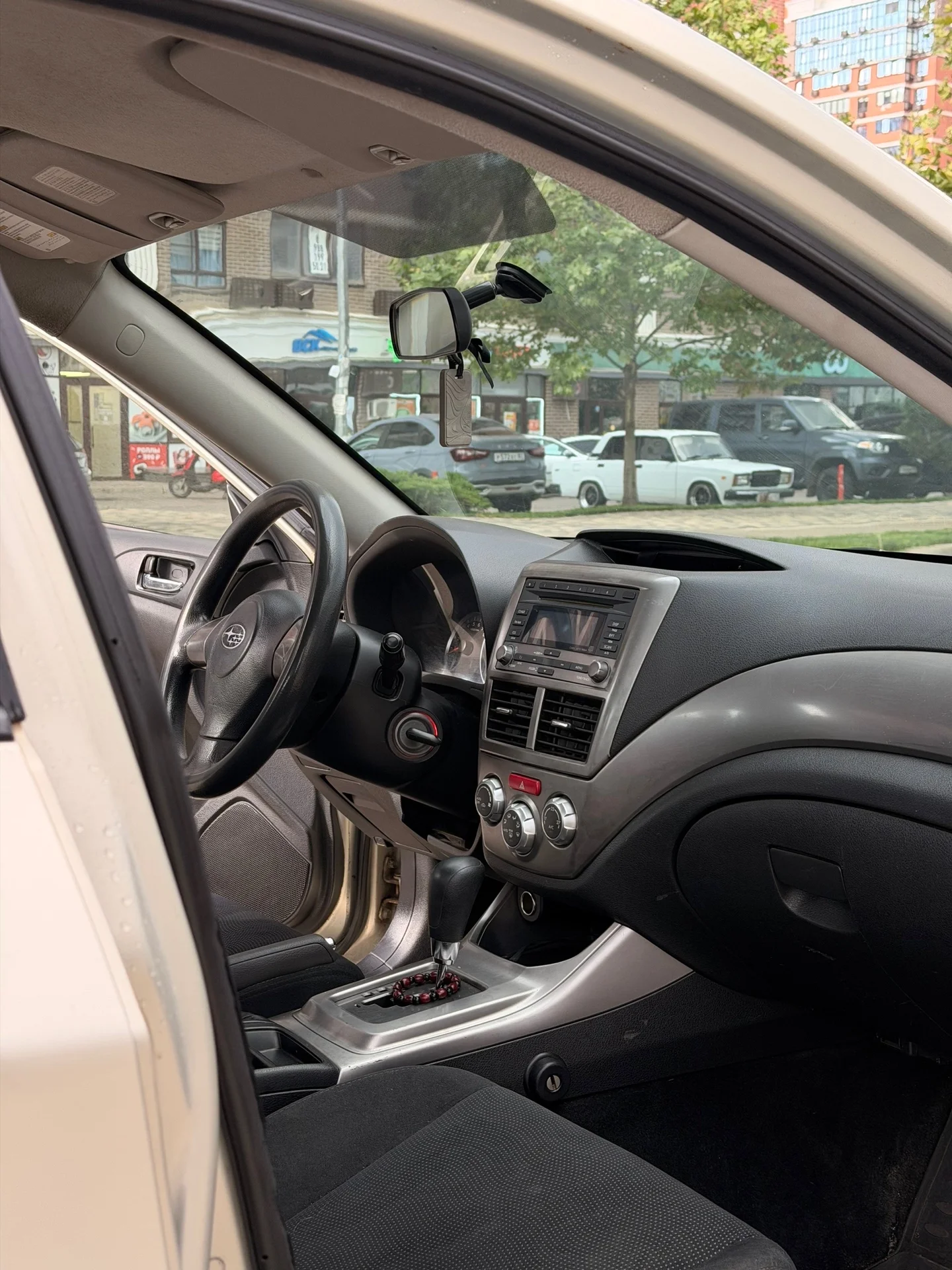 Subaru impreza 2.0 - миниатюра 5