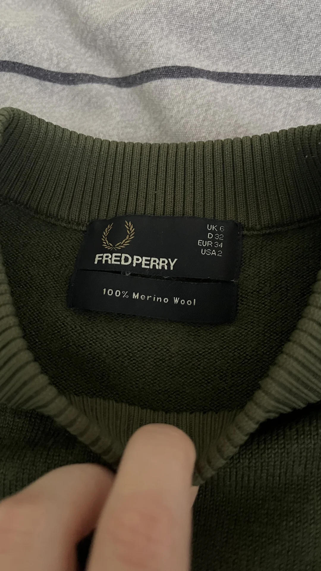Свитер Fred Perry женский - миниатюра 3