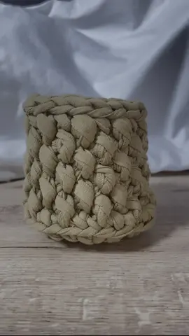 Корзина вязанная