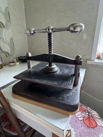 Книжный пресс 19 века