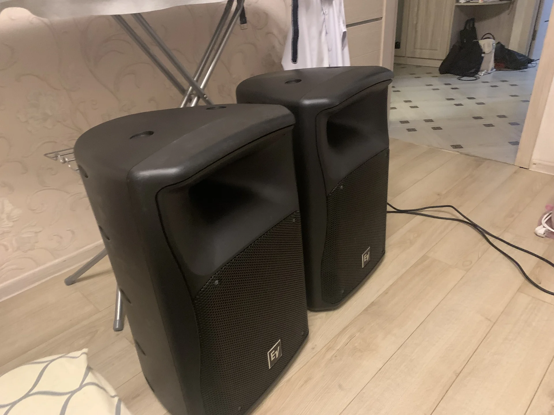 колонки electro-voice zx4 - миниатюра 2