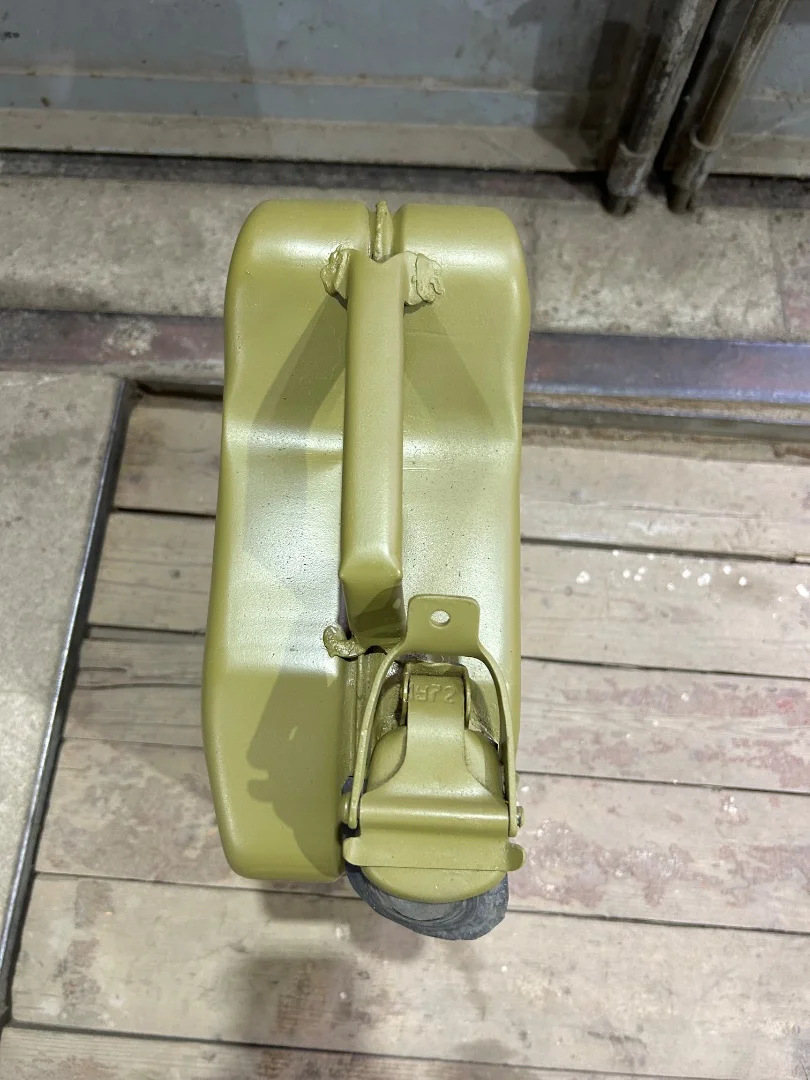 Канистра 10 л - миниатюра 6