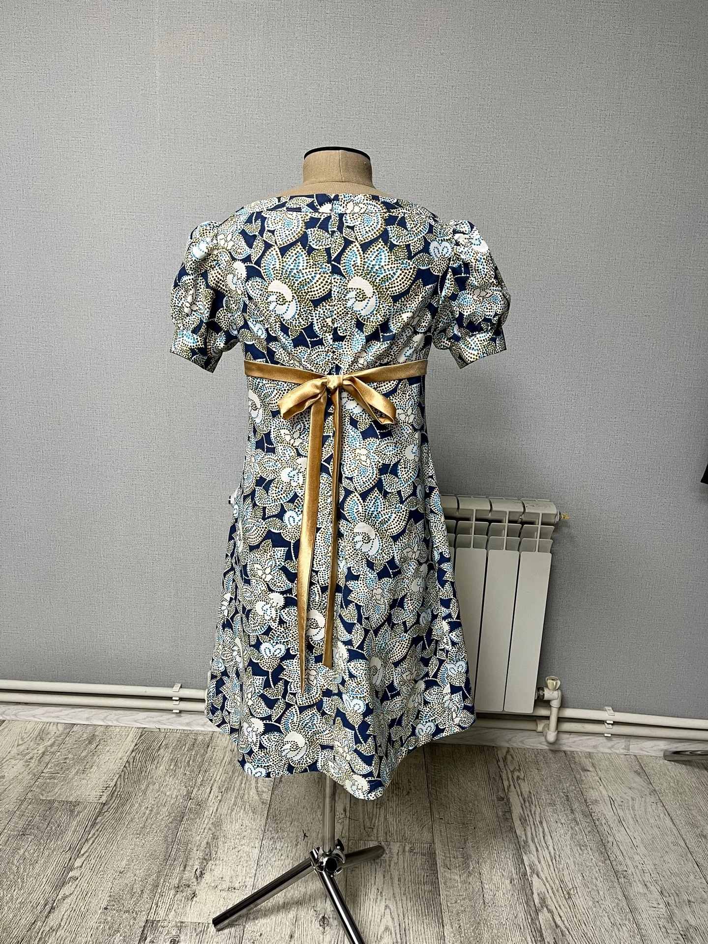Платье ретро 60е - миниатюра 3
