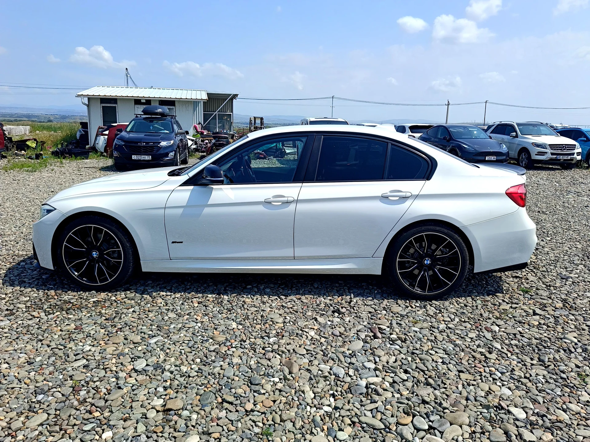 BMW 318i - миниатюра 8