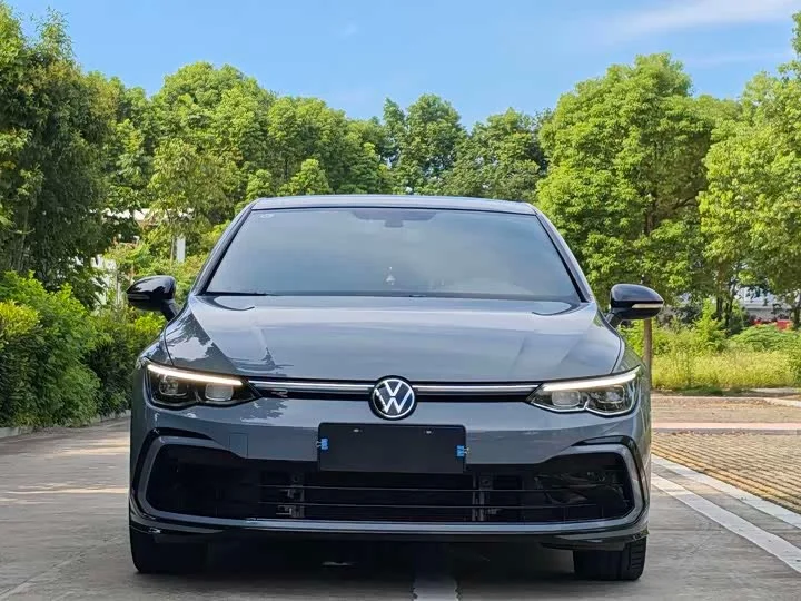 Volkswagen Golf - миниатюра 2
