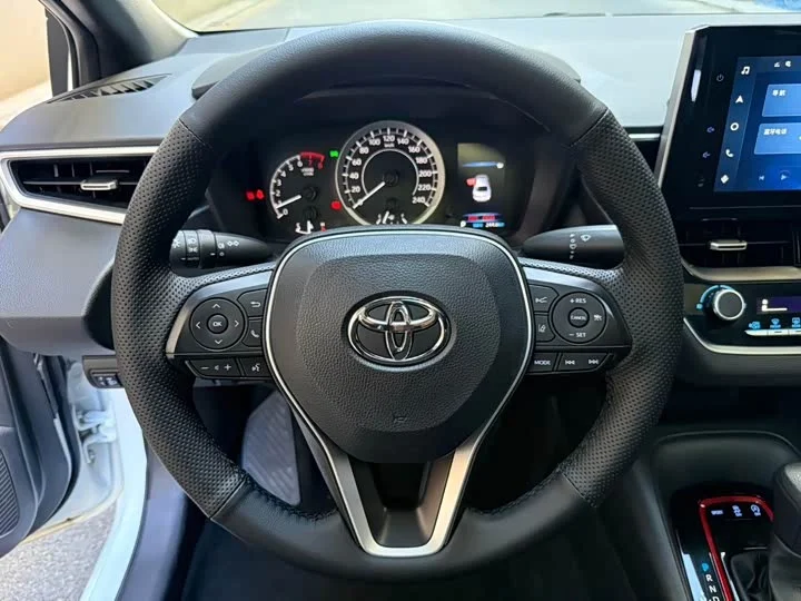 Toyota Corolla - миниатюра 10