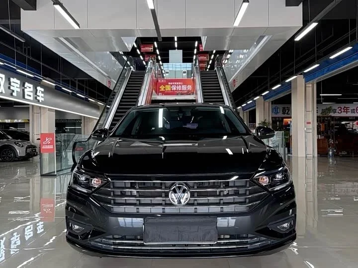 Volkswagen Jetta - миниатюра 3