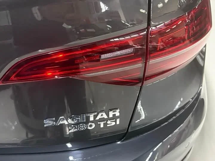 Volkswagen Jetta - миниатюра 13