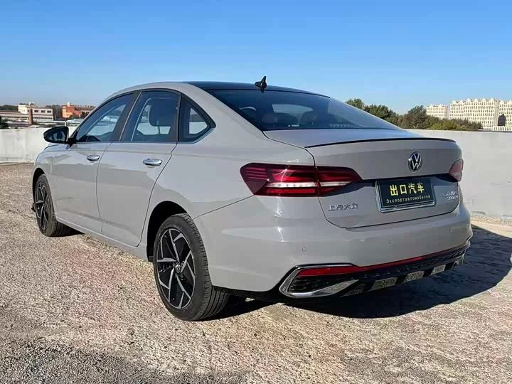 Volkswagen Lavida - миниатюра 6
