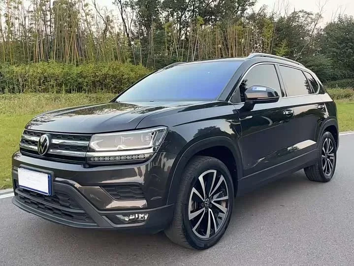Volkswagen Tharu - миниатюра 2