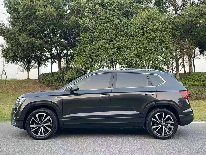 Volkswagen Tharu - миниатюра 3
