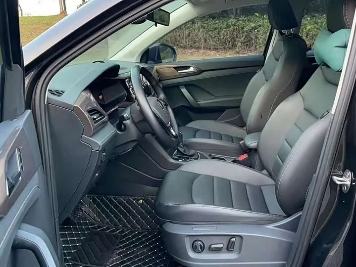 Volkswagen Tharu - миниатюра 7