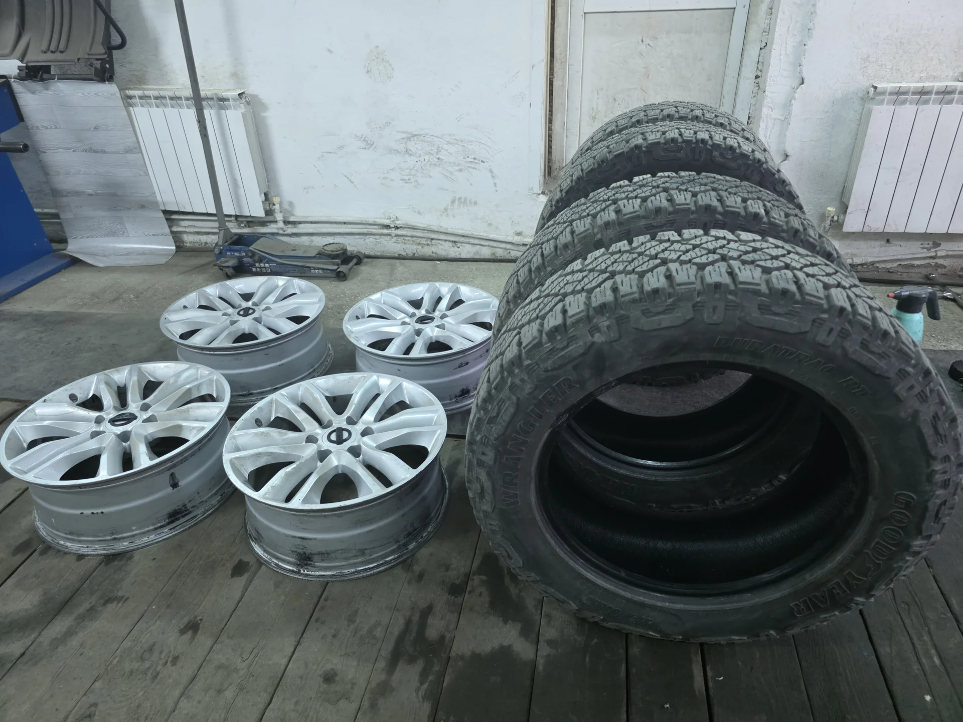 Колёса Goodyear Wrangler DuraTrac RT 275/60 R20 - миниатюра 5