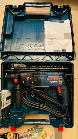 Перфоратор bosch + сверла