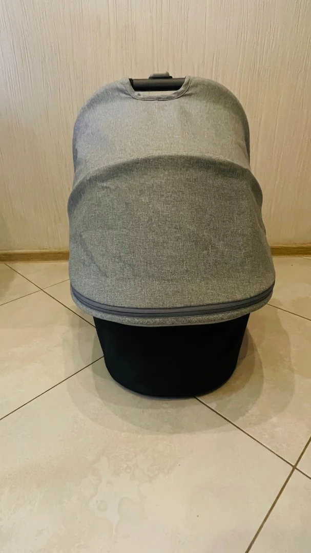 Люлька для коляски uppababy с адаптерами - миниатюра 6