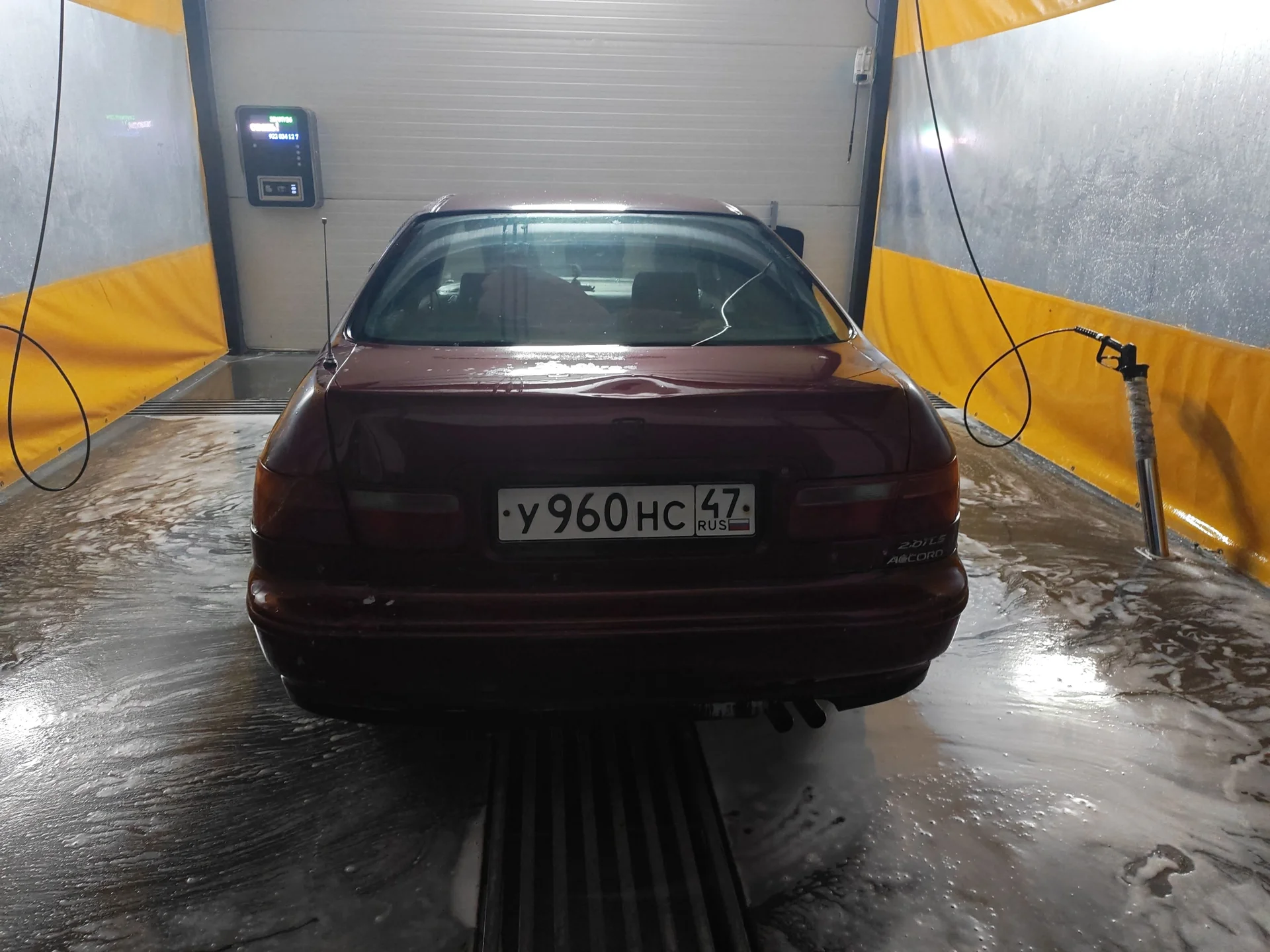Honda Accord 5 - миниатюра 9