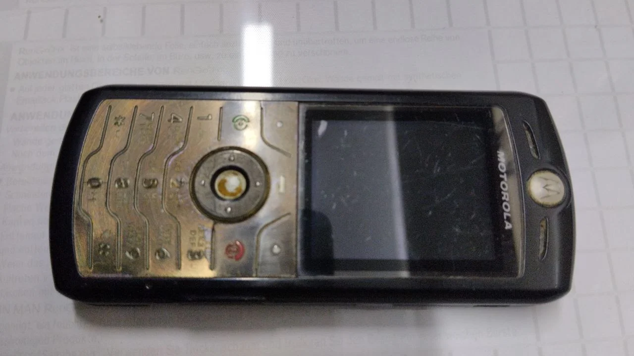 Сотовый телефон из прошлого Motorola L7 - миниатюра 8