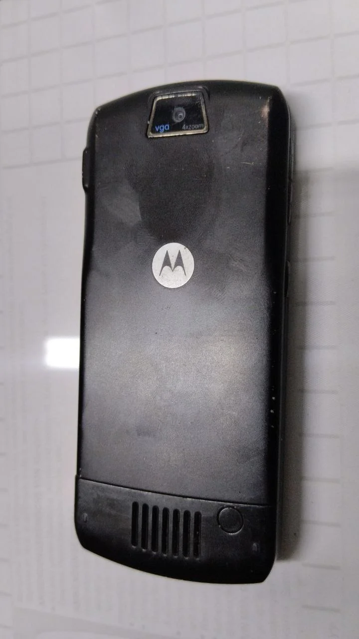 Сотовый телефон из прошлого Motorola L7 - миниатюра 9