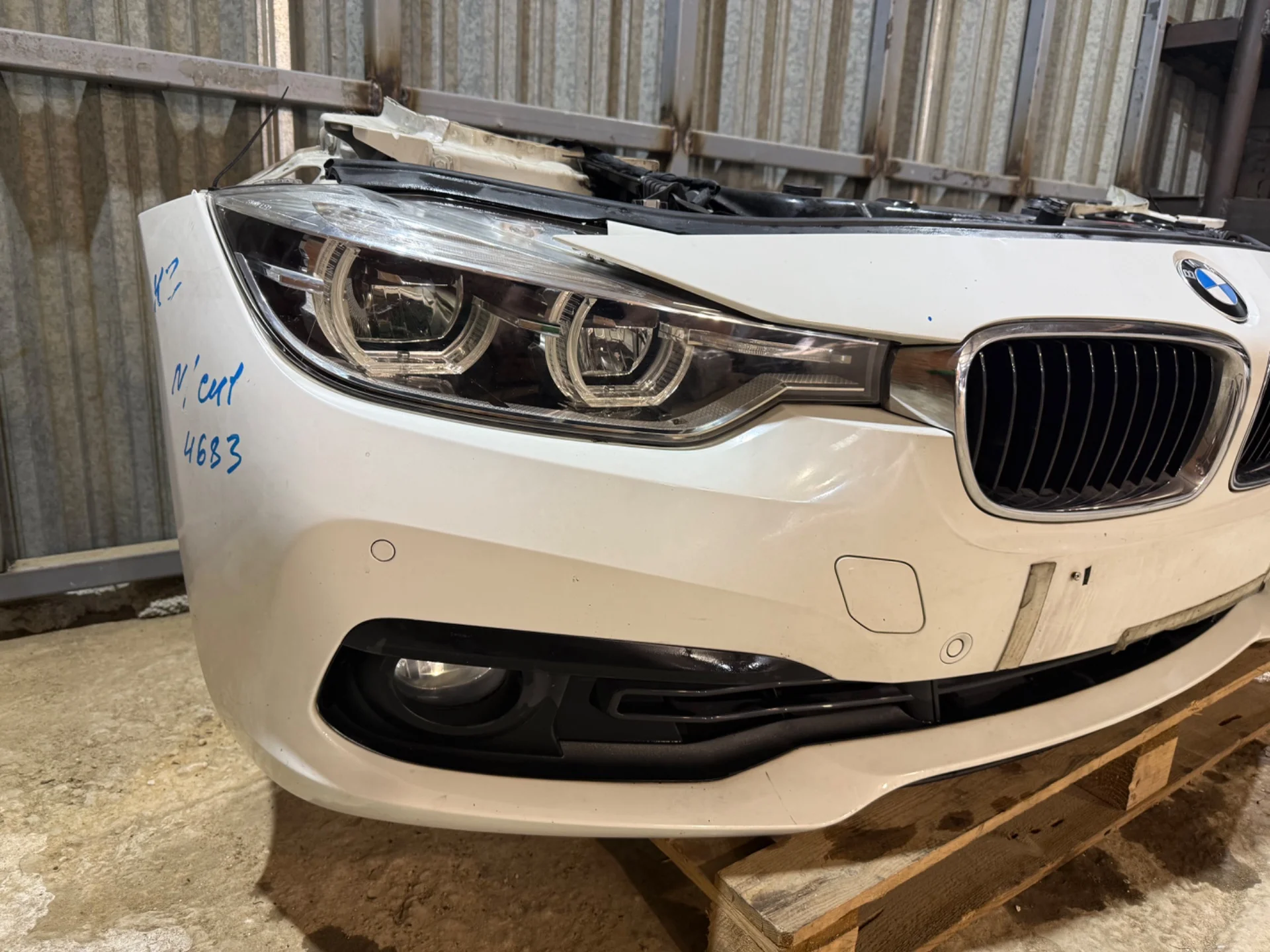 Ноускат BMW F30 рестайлинг - миниатюра 2