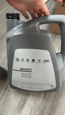 6л Моторное масло vag sae 5w40 502 00/505 00