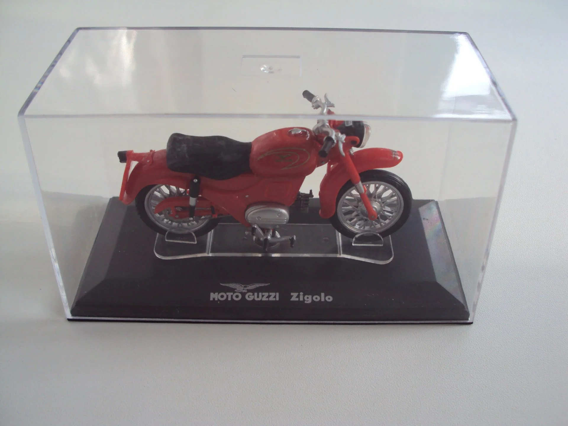 Мотоцикл MOTO GUZZI Zigolo - изображение 1