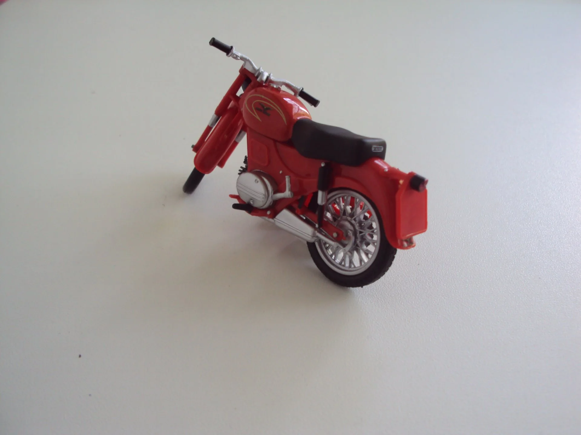 Мотоцикл MOTO GUZZI Zigolo - миниатюра 5