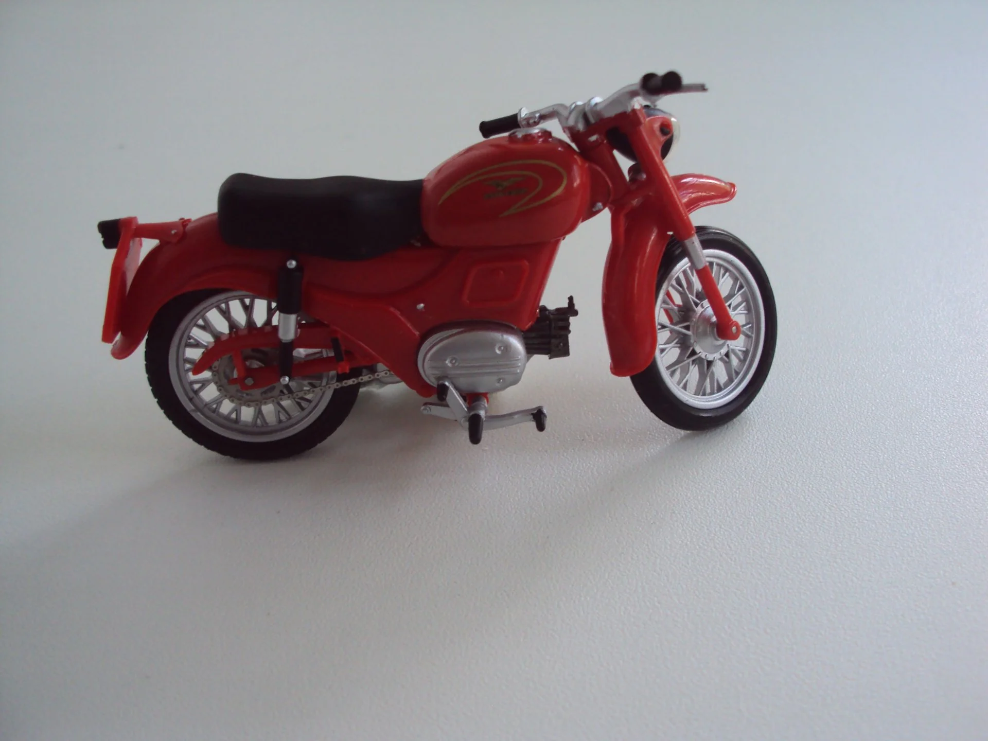 Мотоцикл MOTO GUZZI Zigolo - миниатюра 9