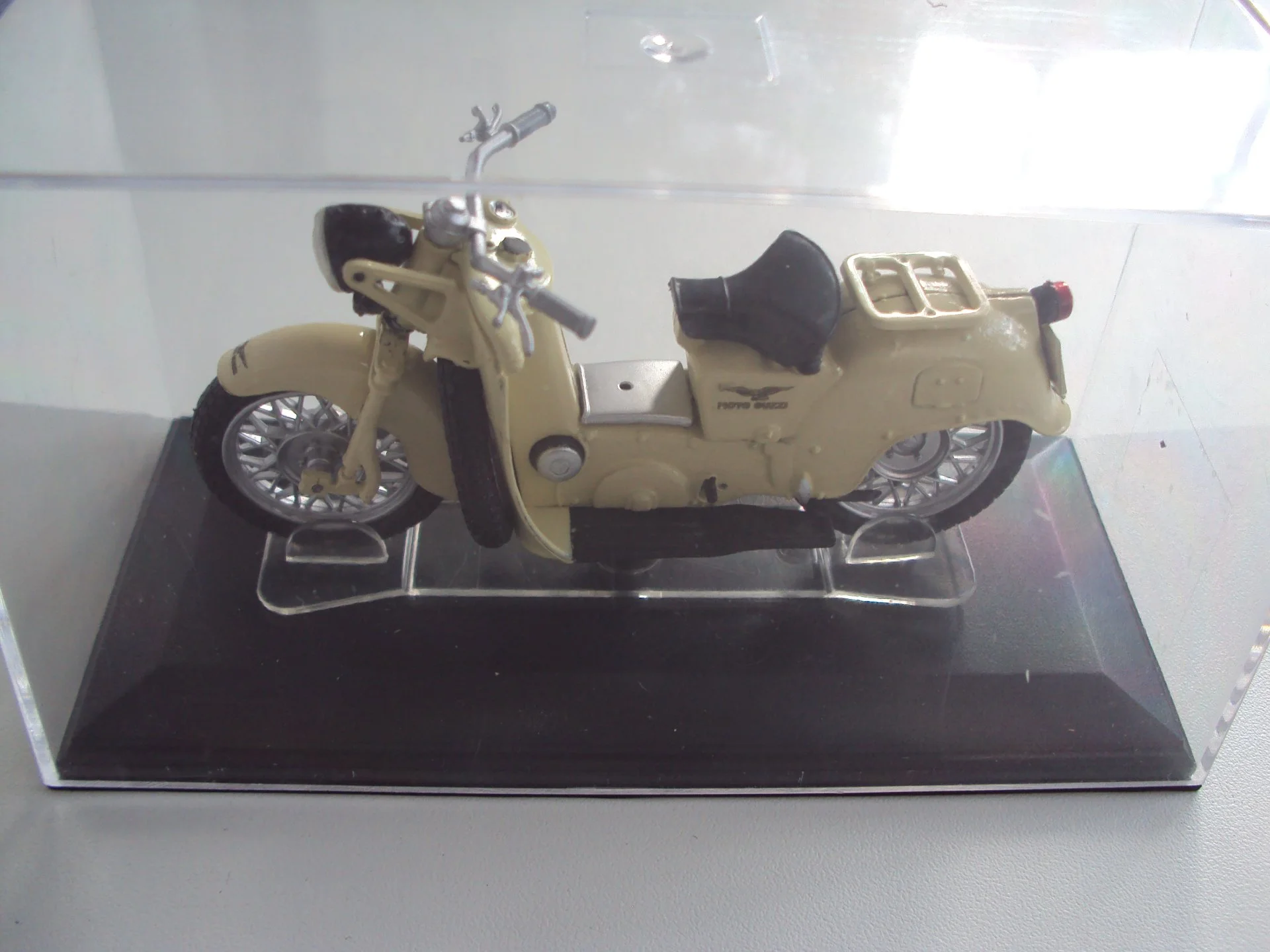 Мотоцикл MOTO GUZZI Galletto 192 - миниатюра 3